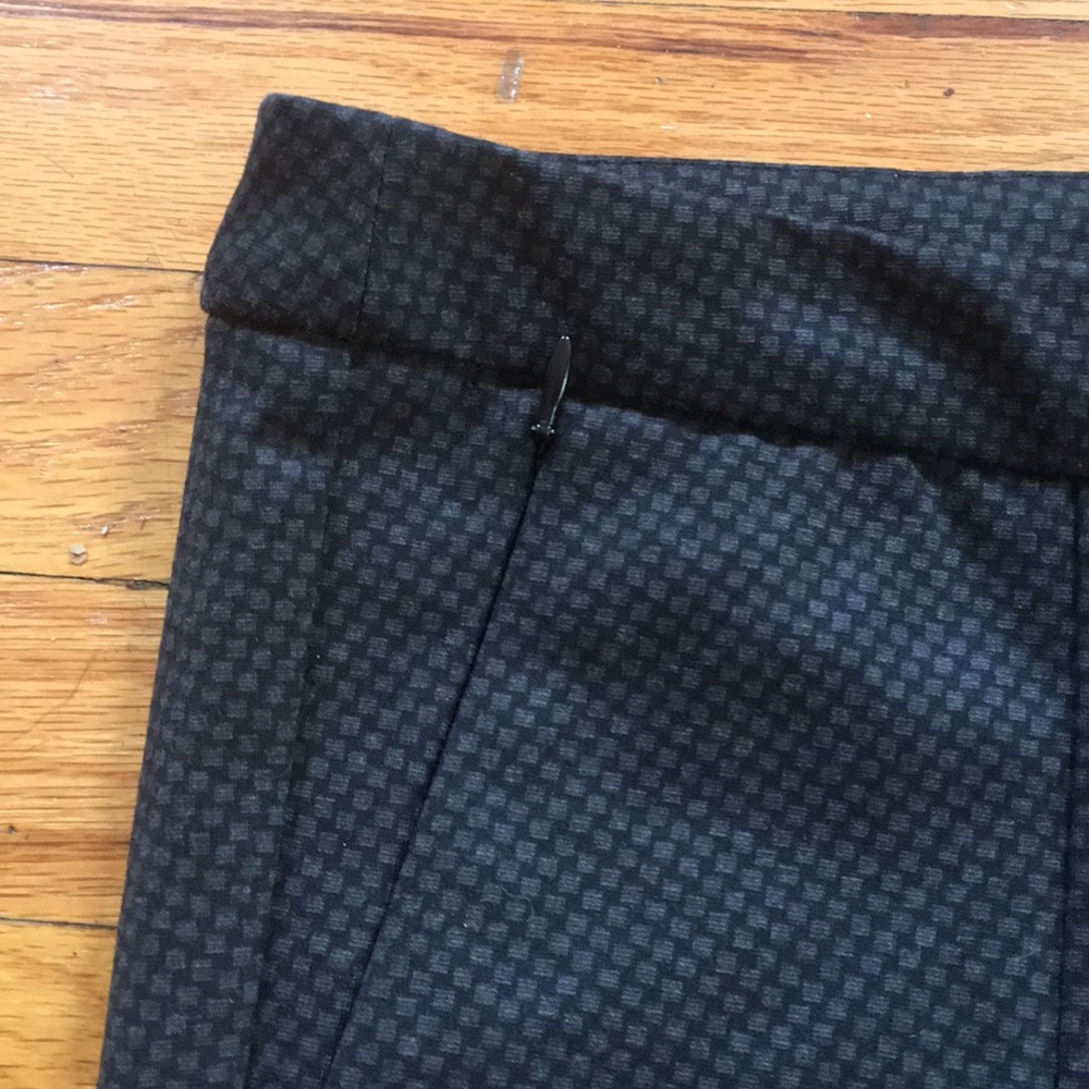 Stretchy low-rise slim leg patterned pants